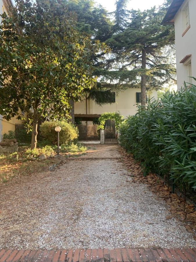 La Lanterna Apartment Collesalvetti Bagian luar foto