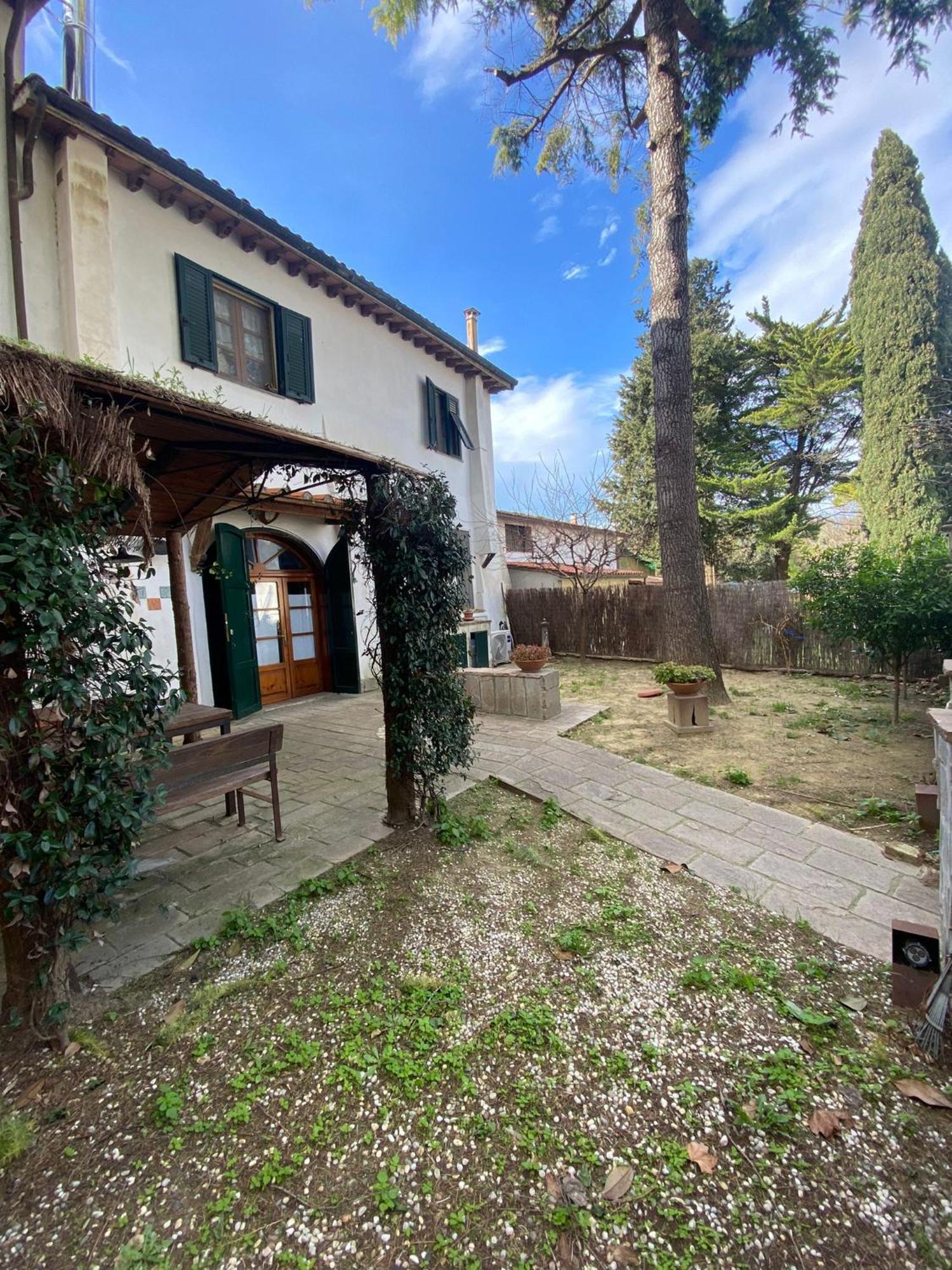 La Lanterna Apartment Collesalvetti Bagian luar foto